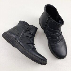 Clarks Caroline Orchid Ruched Ankle Boot Womens 9 Wide Black Leather Side Zip